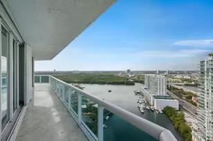 16500 Collins Ave, North Miami Beach, FL 33160 - Photo 13