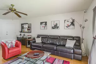 10693 N Military Trl, Palm Beach Gardens, FL 33410 - Photo 7