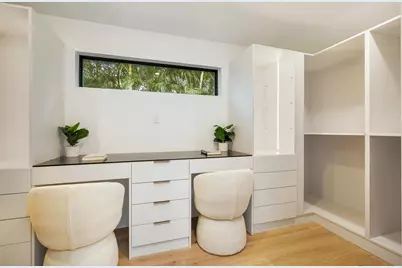 350 Colonial Road, West Palm Beach, FL 33405 - Photo 17