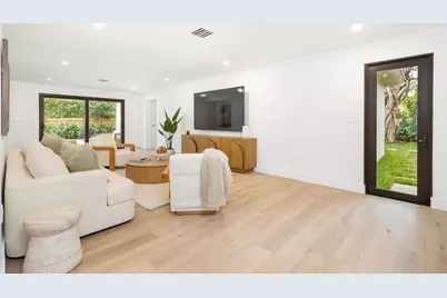 350 Colonial Road, West Palm Beach, FL 33405 - Photo 11