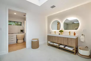 350 Colonial Rd, West Palm Beach, FL 33405 - Photo 15