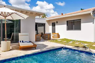 350 Colonial Rd, West Palm Beach, FL 33405 - Photo 23