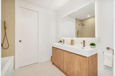 350 Colonial Road, West Palm Beach, FL 33405 - Photo 19