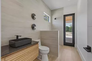 5770 Dixie Belle Rd, Palm Beach Gardens, FL 33418 - Photo 21