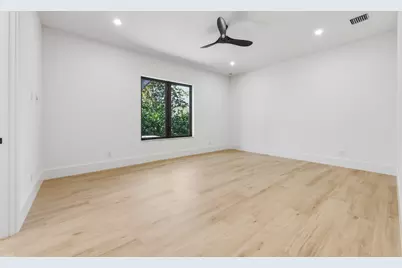 5770 Dixie Belle Road, Palm Beach Gardens, FL 33418 - Photo 13