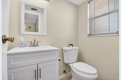 3661 Via Poinciana #410, Lake Worth, FL 33467 - Photo 21