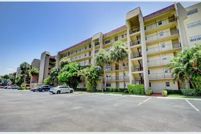 3661 Via Poinciana #410, Lake Worth, FL 33467 - Photo 35