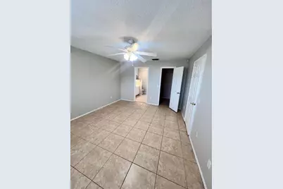 5110 NW Erskin Terrace, Port Saint Lucie, FL 34983 - Photo 15