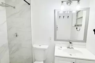 207 Huron Pl, West Palm Beach, FL 33409 - Photo 5