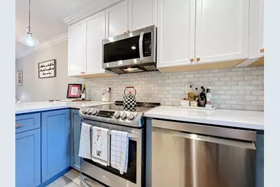 3060 Holiday Springs Boulevard #312, Margate, FL 33065 - Photo 5