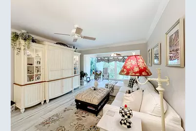 3060 Holiday Springs Boulevard #312, Margate, FL 33065 - Photo 13