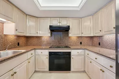 100 Worth Avenue #310, Palm Beach, FL 33480 - Photo 13