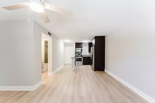 650 SW 2nd Ave, Boca Raton, FL 33432 - Photo 7