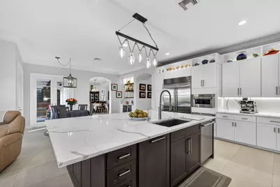 1028 Vintner Boulevard, Palm Beach Gardens, FL 33410 - Photo 15