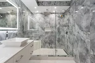 1077 Siena Oaks Cir E, Palm Beach Gardens, FL 33410 - Photo 13