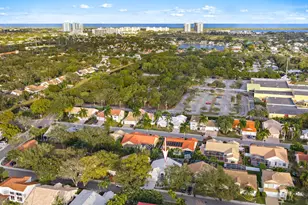 1077 Siena Oaks Cir E, Palm Beach Gardens, FL 33410 - Photo 33