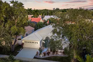 1077 Siena Oaks Cir E, Palm Beach Gardens, FL 33410 - Photo 25