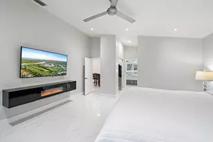 1077 Siena Oaks Cir E, Palm Beach Gardens, FL 33410 - Photo 11