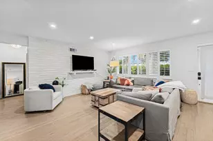 162 Vassar Dr, Lake Worth Beach, FL 33460 - Photo 5