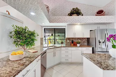 11229 Boca Woods Lane, Boca Raton, FL 33428 - Photo 11