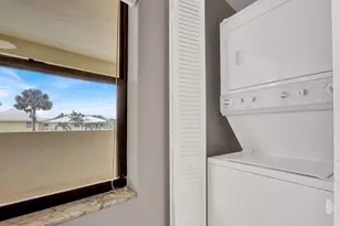 115 Bamboo Rd, West Palm Beach, FL 33404 - Photo 23