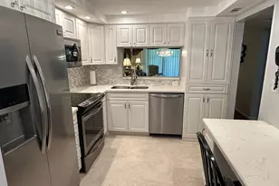 1101 Colony Point Cir, Pembroke Pines, FL 33026 - Photo 7