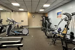 1101 Colony Point Cir, Pembroke Pines, FL 33026 - Photo 33