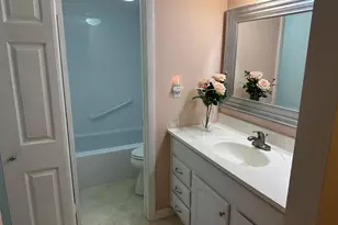 1101 Colony Point Cir, Pembroke Pines, FL 33026 - Photo 15