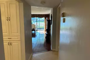 1101 Colony Point Cir, Pembroke Pines, FL 33026 - Photo 7