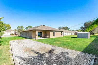1652 SW Penrose Avenue, Port Saint Lucie, FL 34953 - Photo 31