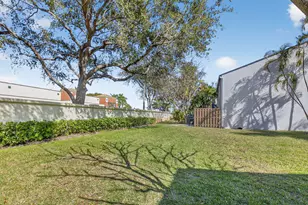 4761 NW 2nd Ave, Boca Raton, FL 33431 - Photo 31