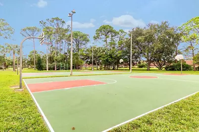 709 7th Lane, Palm Beach Gardens, FL 33418 - Photo 39