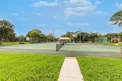 709 7th Lane, Palm Beach Gardens, FL 33418 - Photo 33