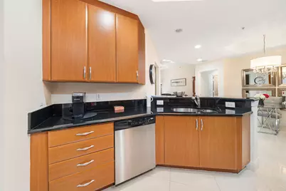 701 S Olive Avenue #707, West Palm Beach, FL 33401 - Photo 9