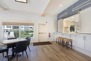 911 Gardenia Dr E, Delray Beach, FL 33483 - Photo 21