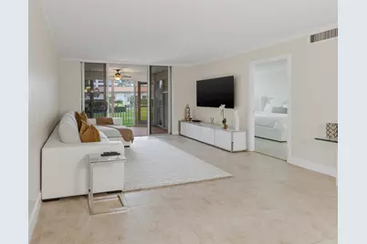 911 Gardenia Drive E #150, Delray Beach, FL 33483 - Photo 3