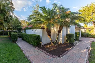 2451 Windsor Way Ct, Wellington, FL 33414 - Photo 3