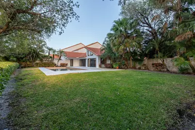 2451 Windsor Way Court, Wellington, FL 33414 - Photo 5