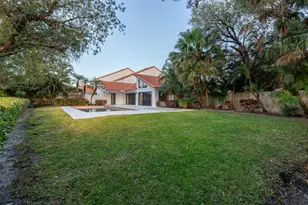 2451 Windsor Way Ct, Wellington, FL 33414 - Photo 5