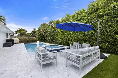 52 Pinehill Trail E, Tequesta, FL 33469 - Photo 3