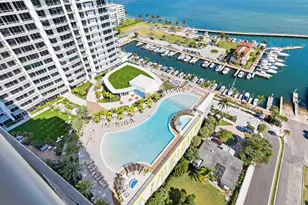 220 Lake Shore Dr, West Palm Beach, FL 33403 - Photo 5