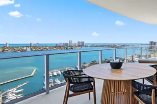 220 Lake Shore Dr, West Palm Beach, FL 33403 - Photo 3