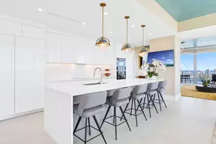 220 Lake Shore Dr, West Palm Beach, FL 33403 - Photo 7