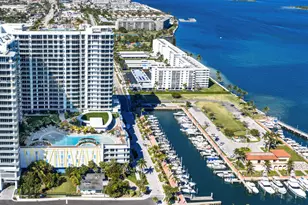 220 Lake Shore Dr, West Palm Beach, FL 33403 - Photo 9