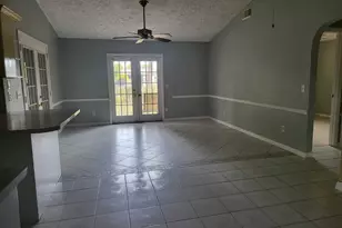349 SE Fallon Dr, Port Saint Lucie, FL 34983 - Photo 5