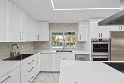 10603 Boca Woods Lane, Boca Raton, FL 33428 - Photo 21