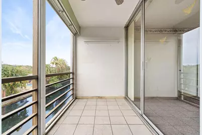 109 Royal Park Drive #3b, Oakland Park, FL 33309 - Photo 15