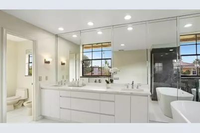 2764 NW 28th Street, Boca Raton, FL 33434 - Photo 5