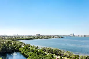 5080 N Ocean Dr, Singer Island, FL 33404 - Photo 23