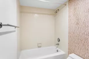 5080 N Ocean Dr, Singer Island, FL 33404 - Photo 35